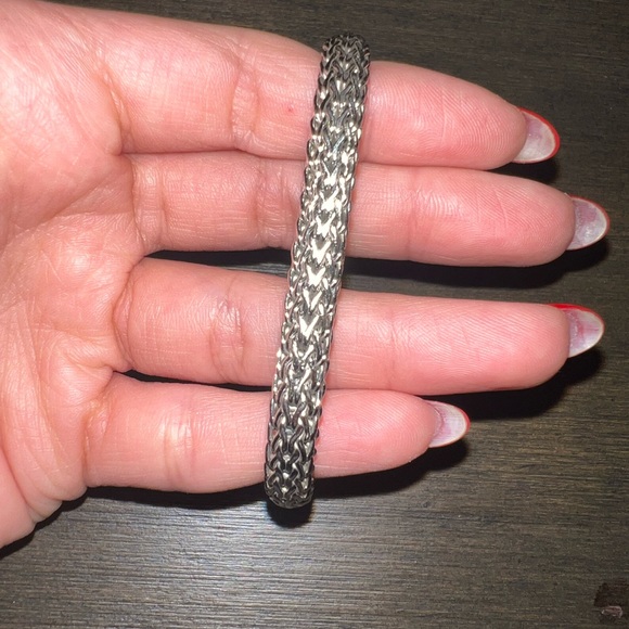 Authentic John Hardy Peridot Stone Bracelet - Picture 4 of 7